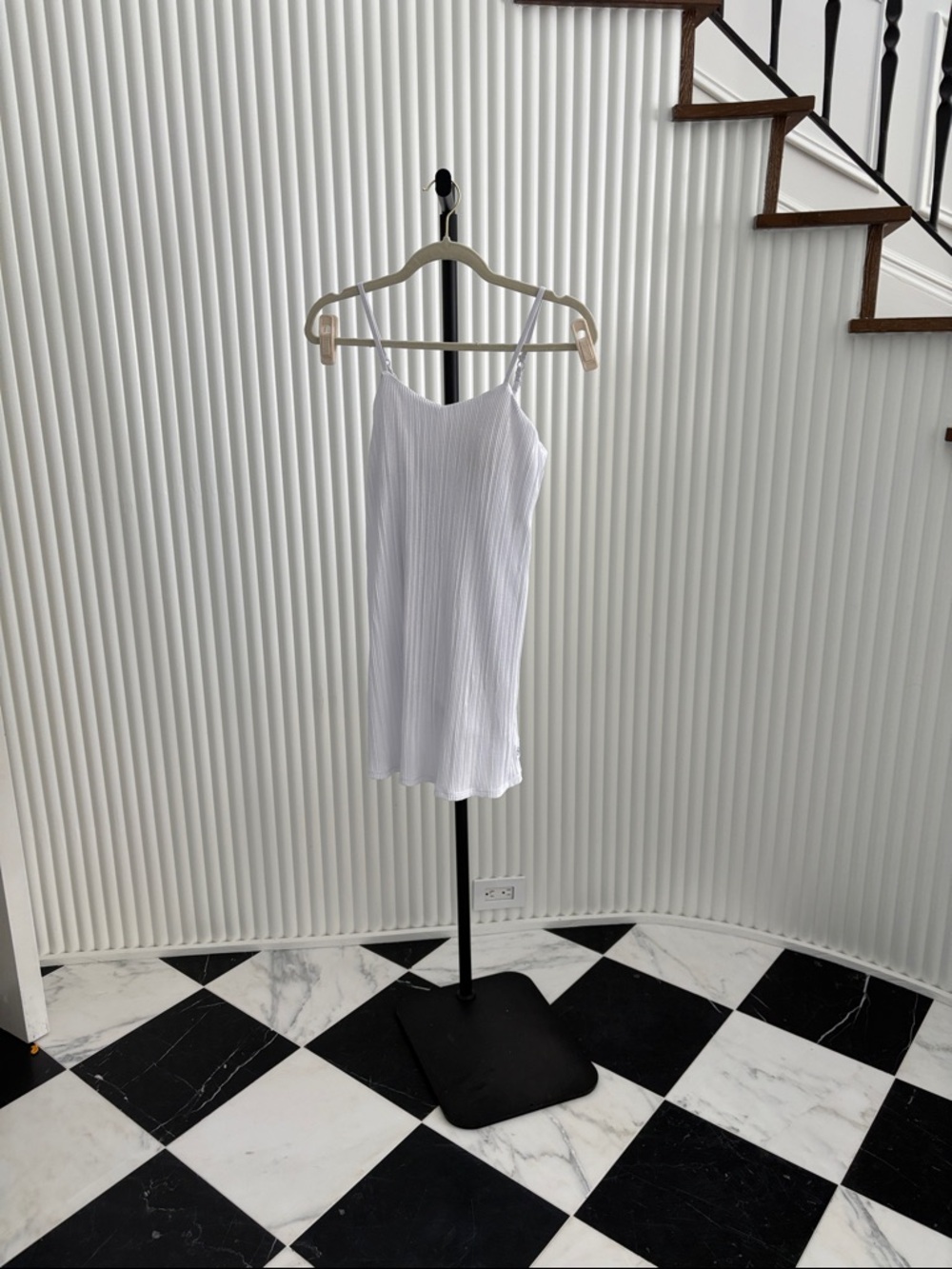 ALO Yoga Tag Detail — White with Black Logo